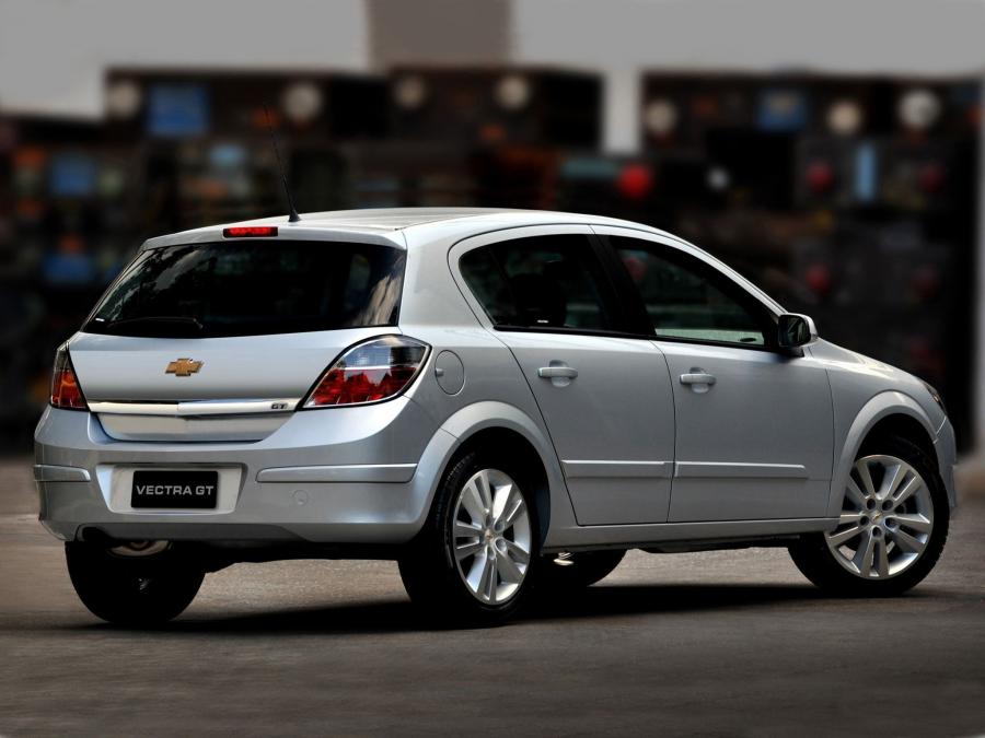  Chevrolet Vectra GT 2009 года  (фото 2 из 3)